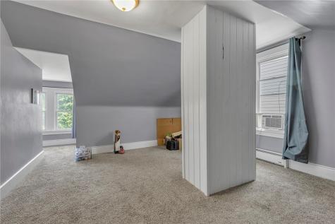 157 Wood Street Etna PA 15223