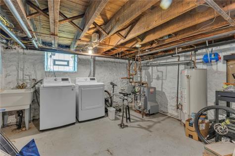 157 Wood Street Etna PA 15223