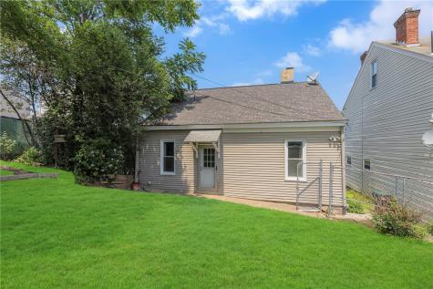 157 Wood Street Etna PA 15223
