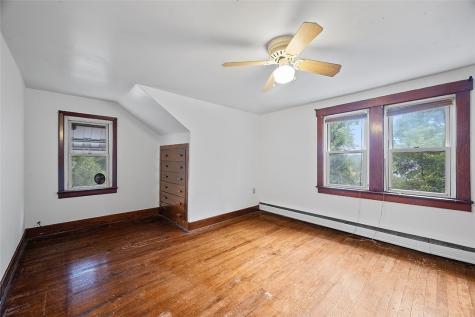 3708 Grant Street Castle Shannon PA 15234