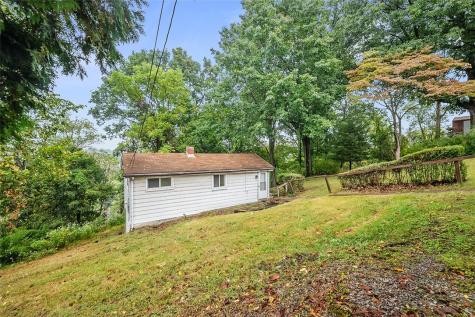 3708 Grant Street Castle Shannon PA 15234