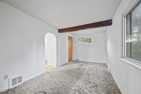 3708 Grant Street Castle Shannon PA 15234