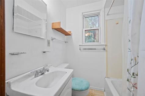 3708 Grant Street Castle Shannon PA 15234