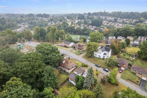 3708 Grant Street Castle Shannon PA 15234
