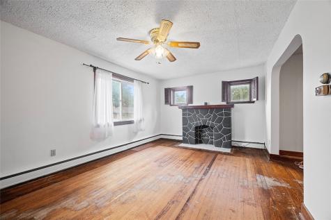 3708 Grant Street Castle Shannon PA 15234