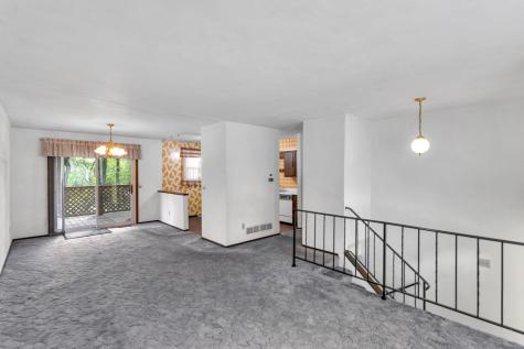102 Bucknell Drive Springdale Township PA 15144