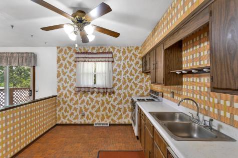 102 Bucknell Drive Springdale Township PA 15144