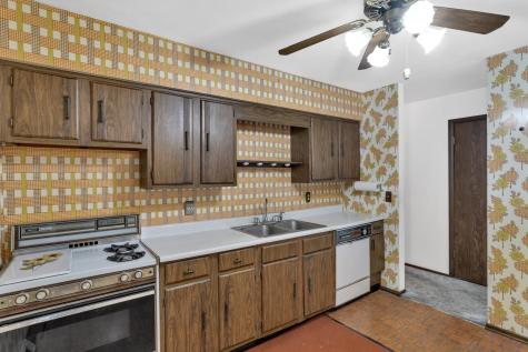 102 Bucknell Drive Springdale Township PA 15144