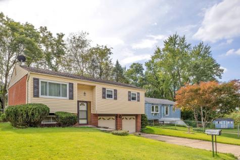 102 Bucknell Drive Springdale Township PA 15144