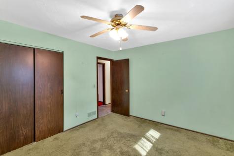 102 Bucknell Drive Springdale Township PA 15144