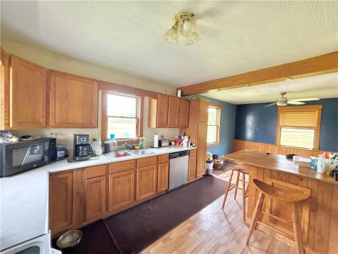 4217 Hillsville Road Pulaski Township PA 16143