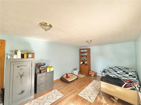 4217 Hillsville Road Pulaski Township PA 16143