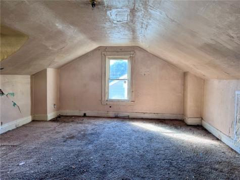 1616 Concordia Street Carrick PA 15210