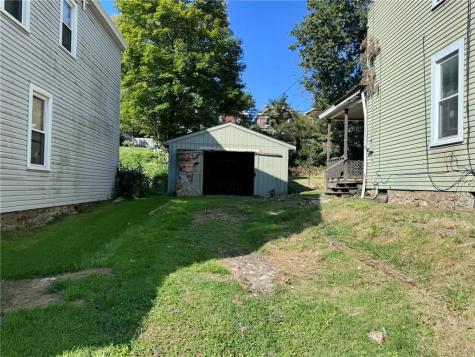 1616 Concordia Street Carrick PA 15210