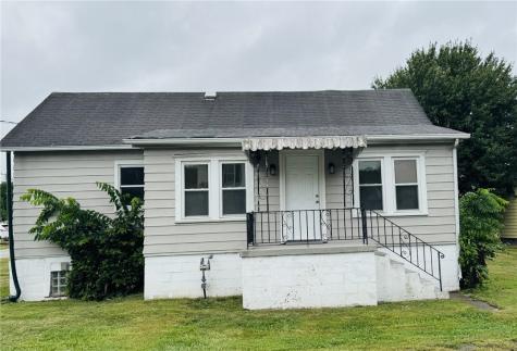 385 Hallam Avenue Chartiers PA 15347