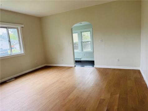 385 Hallam Avenue Chartiers PA 15347