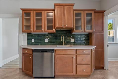 143 Blackhawk Street Squirrel Hill PA 15218