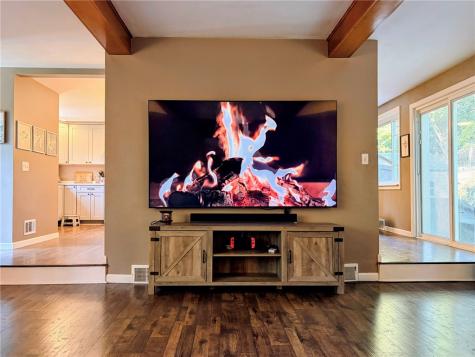 451 Saratoga Drive Pleasant Hills PA 15236