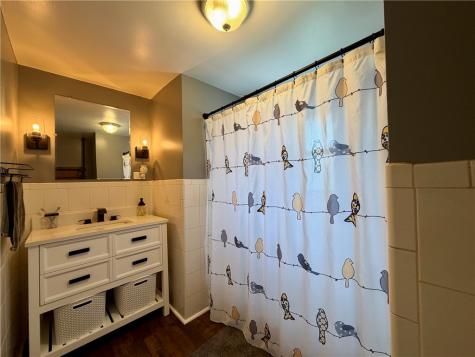 451 Saratoga Drive Pleasant Hills PA 15236