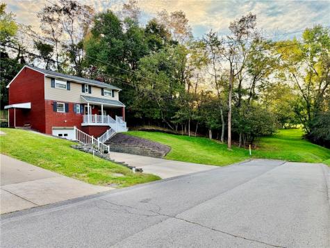 451 Saratoga Drive Pleasant Hills PA 15236