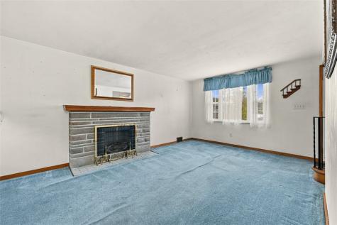 255 W Steuben Street Crafton PA 15205