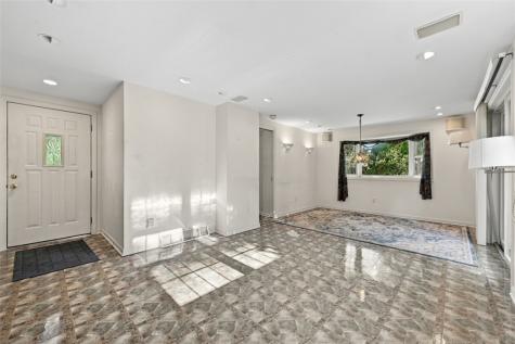 255 W Steuben Street Crafton PA 15205