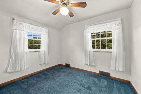 255 W Steuben Street Crafton PA 15205