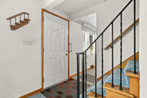 255 W Steuben Street Crafton PA 15205