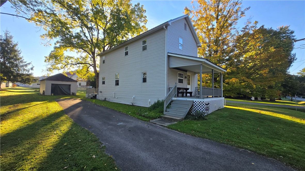 26 Mehard Avenue Hempfield Township PA 16125