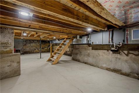 167 Washington Pike Independence PA 15312