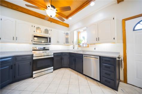 209 Henry Street Wayne Township PA 16157