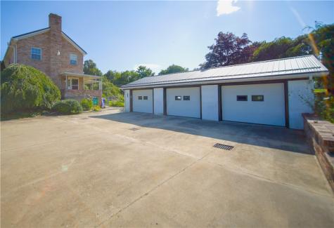 209 Henry Street Wayne Township PA 16157