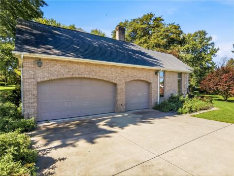 190 Evergreen Trail Chippewa Township PA 15010