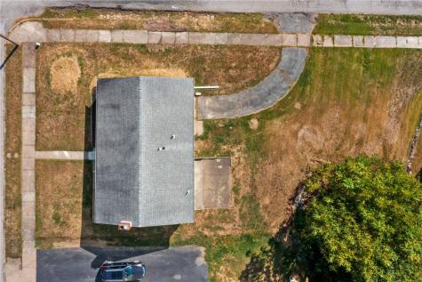 126 E Edison Avenue New Castle PA 16101