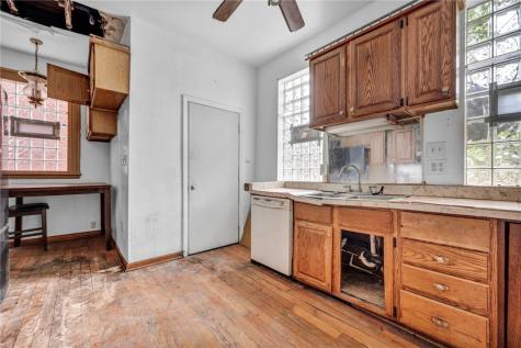 6836 Kelly Street Homewood Brushton PA 15206