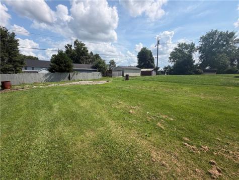 3305 3rd Street Dunbar PA 15431