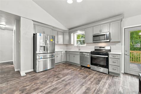 3265 Dorothy Street Lower Burrell PA 15068