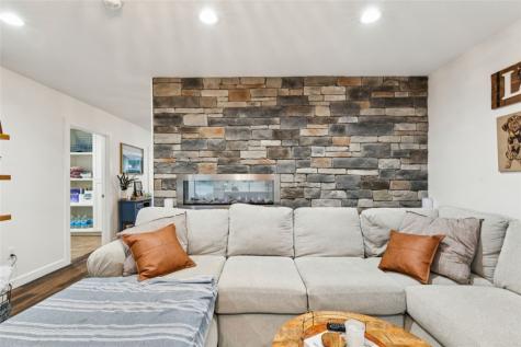170 Kermiet Drive Monaca PA 15066