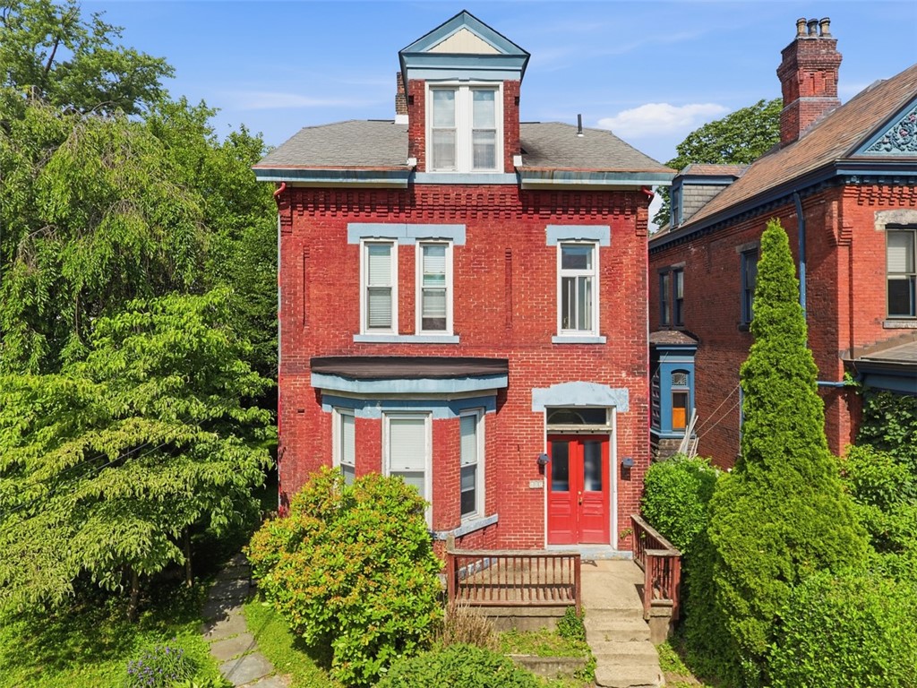 410 S Pacific Avenue Friendship Park PA 15224