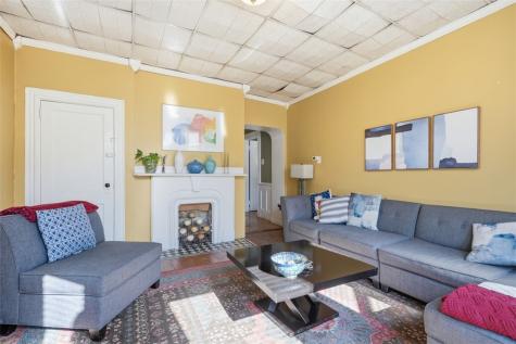 410 S Pacific Avenue Friendship Park PA 15224