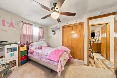 1909 Acheson Avenue North Apollo PA 15673