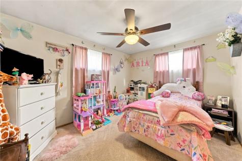 1909 Acheson Avenue North Apollo PA 15673