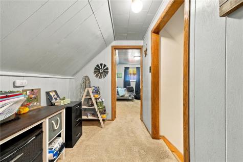 1909 Acheson Avenue North Apollo PA 15673