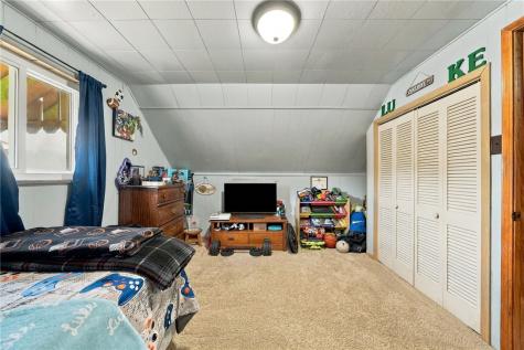 1909 Acheson Avenue North Apollo PA 15673