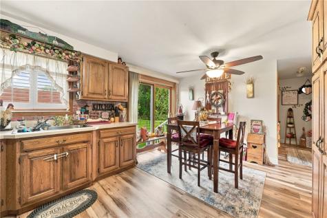 1909 Acheson Avenue North Apollo PA 15673