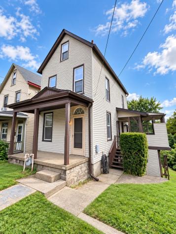 1424 Summit Street Wilkinsburg PA 15221
