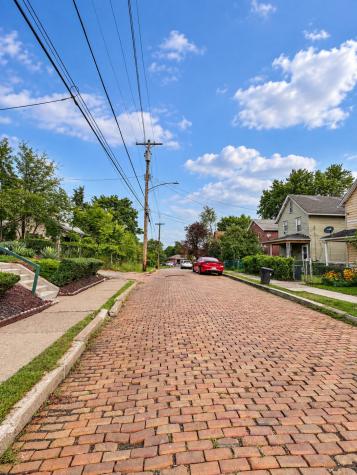 1424 Summit Street Wilkinsburg PA 15221