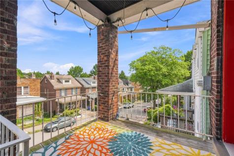 746 Montclair Street Greenfield PA 15217