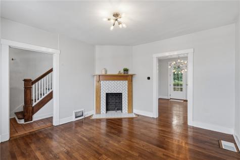 746 Montclair Street Greenfield PA 15217
