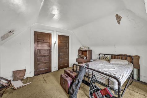 1207 Jancey Street Morningside PA 15206